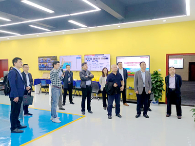 數字文創賦能，共筑湘江實驗室新篇章——何繼善、范國濱院士一行蒞臨我校共商發展大計